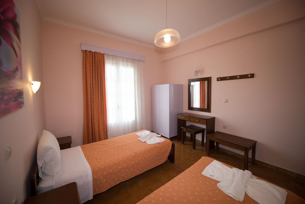 Potamos Apartments Sidárion Eksteriør billede