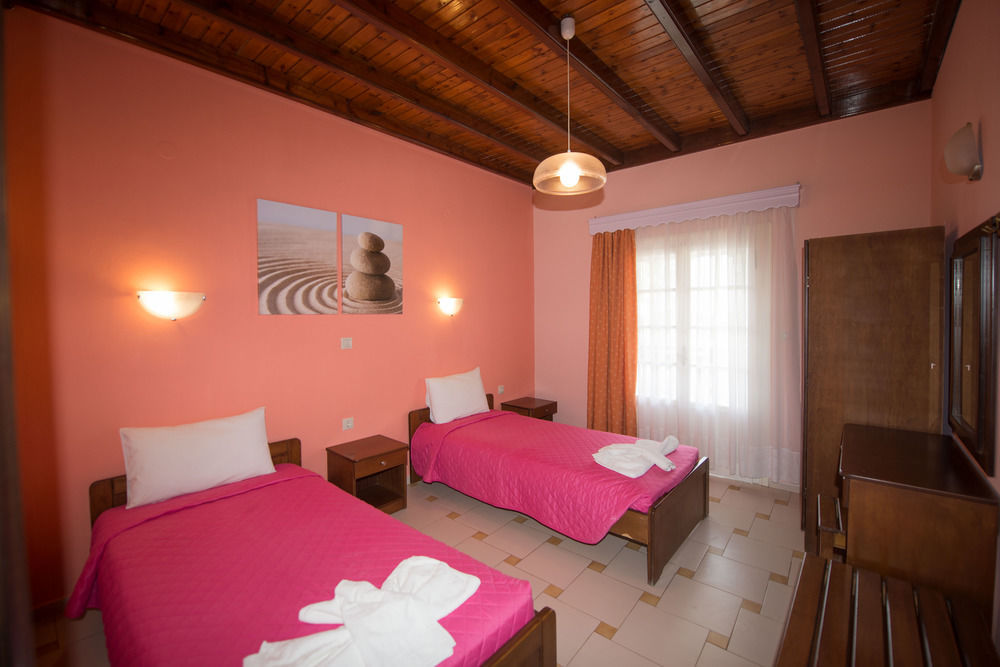 Potamos Apartments Sidárion Eksteriør billede