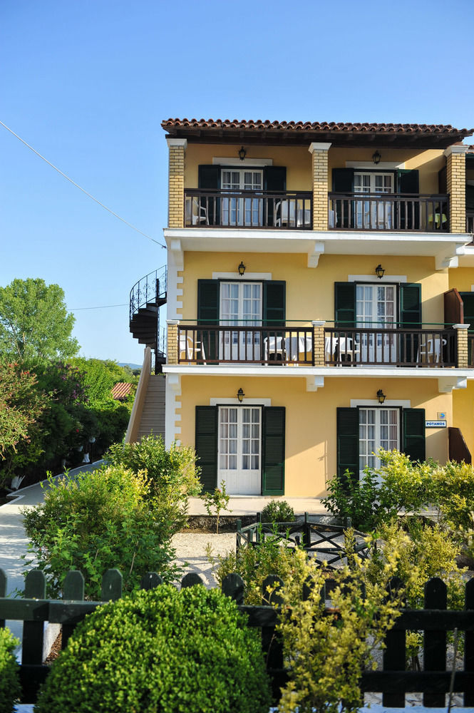 Potamos Apartments Sidárion Eksteriør billede